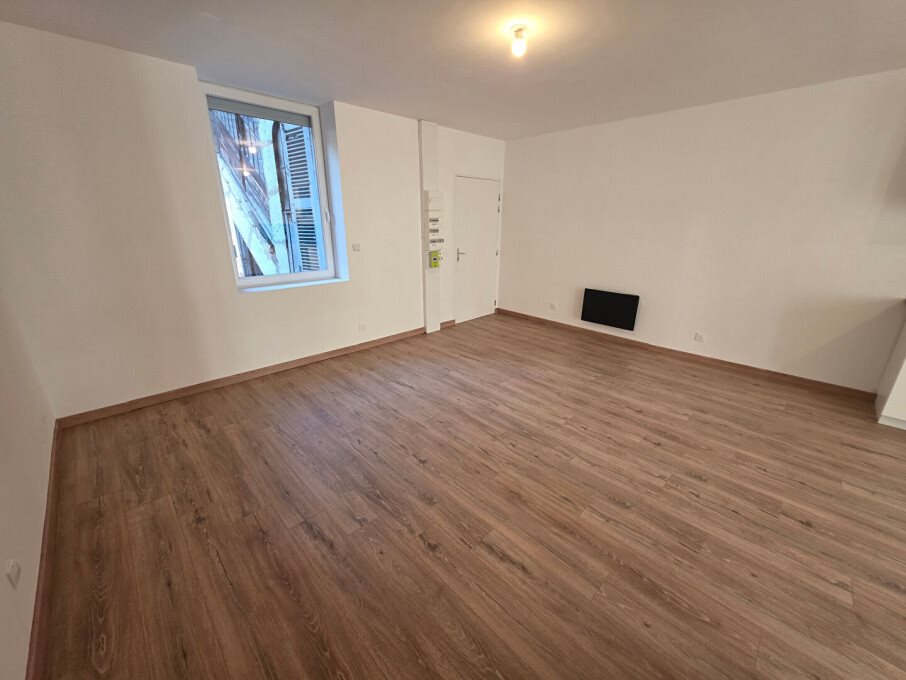 Appartement à louer, 55m², Nantua
