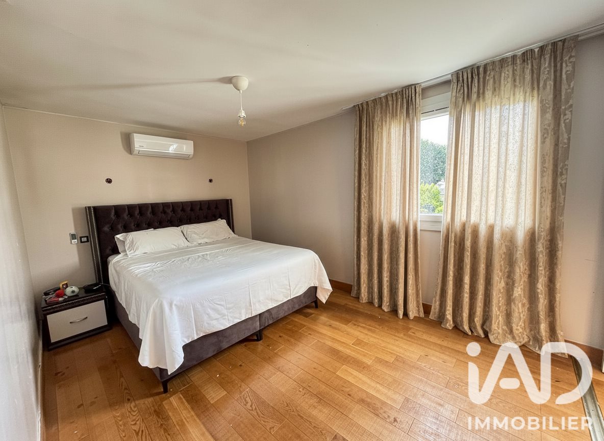 Maison à vendre, 121m², Savigny-le-Temple