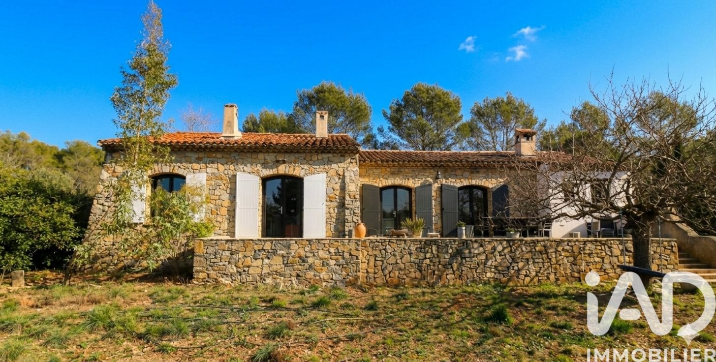 Maison à vendre, 114m², La Roquebrussanne