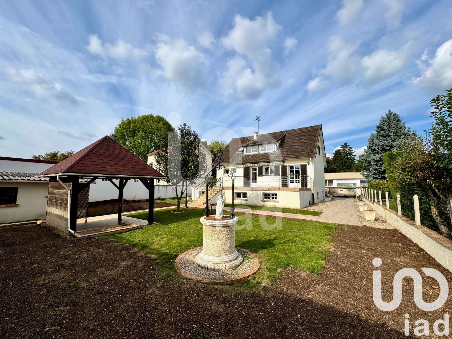 Maison à vendre, 145m², Verneuil-l'Etang