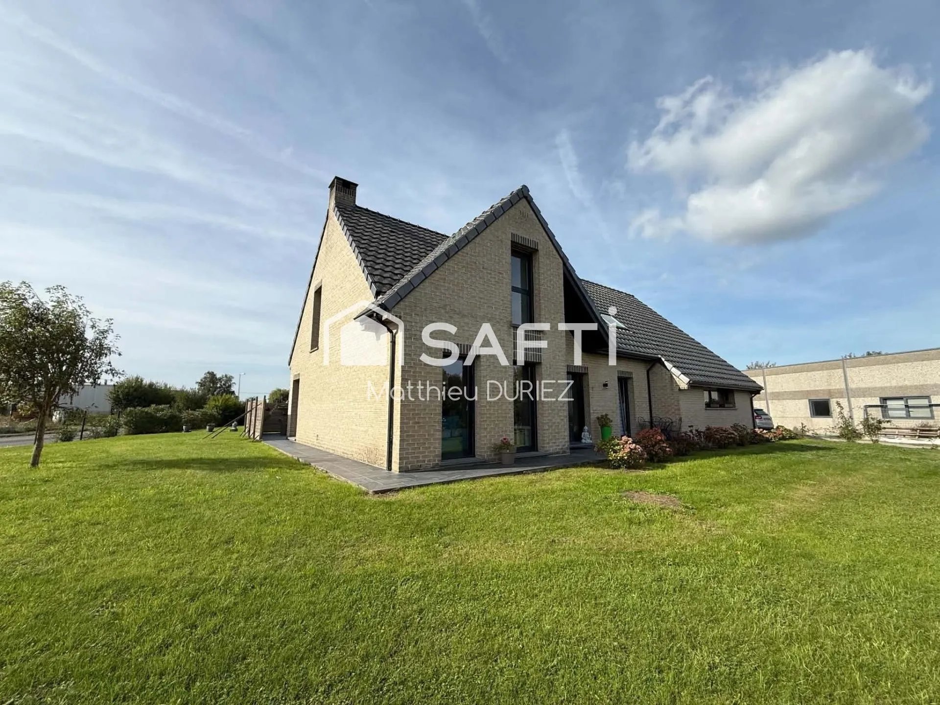 Maison à vendre, 225m², Hondschoote