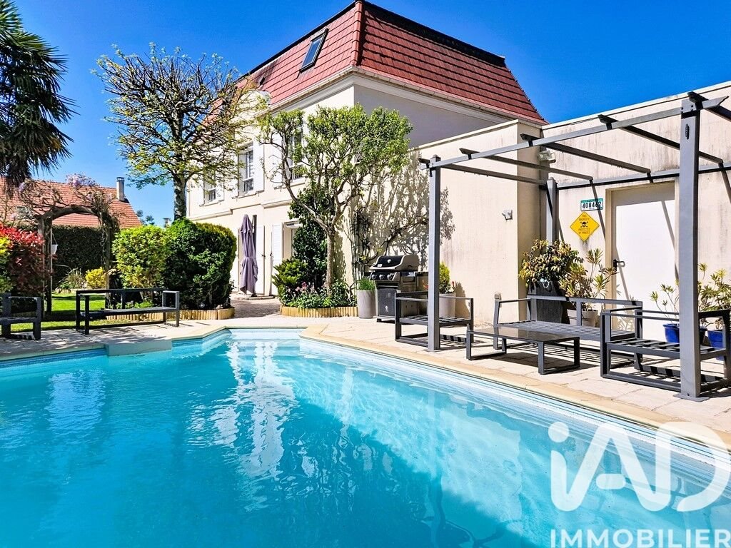 Maison à vendre, 198m², Ozoir-la-Ferrière