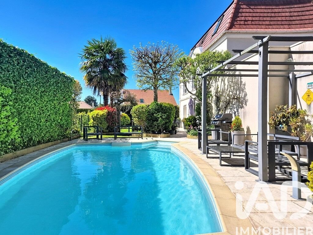 Maison à vendre, 198m², Ozoir-la-Ferrière