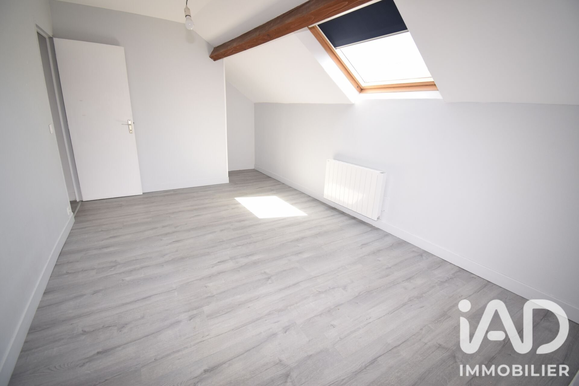 Appartement à vendre, 70m², Verneuil-l'Etang