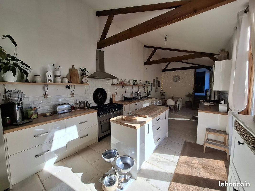 Maison à vendre, 271m², Saint-Maixent-l'École
