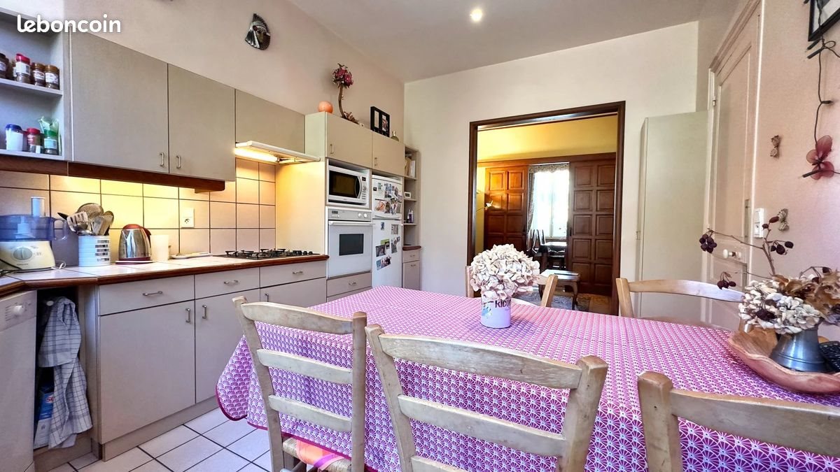 Maison à vendre, 238m², Boussac