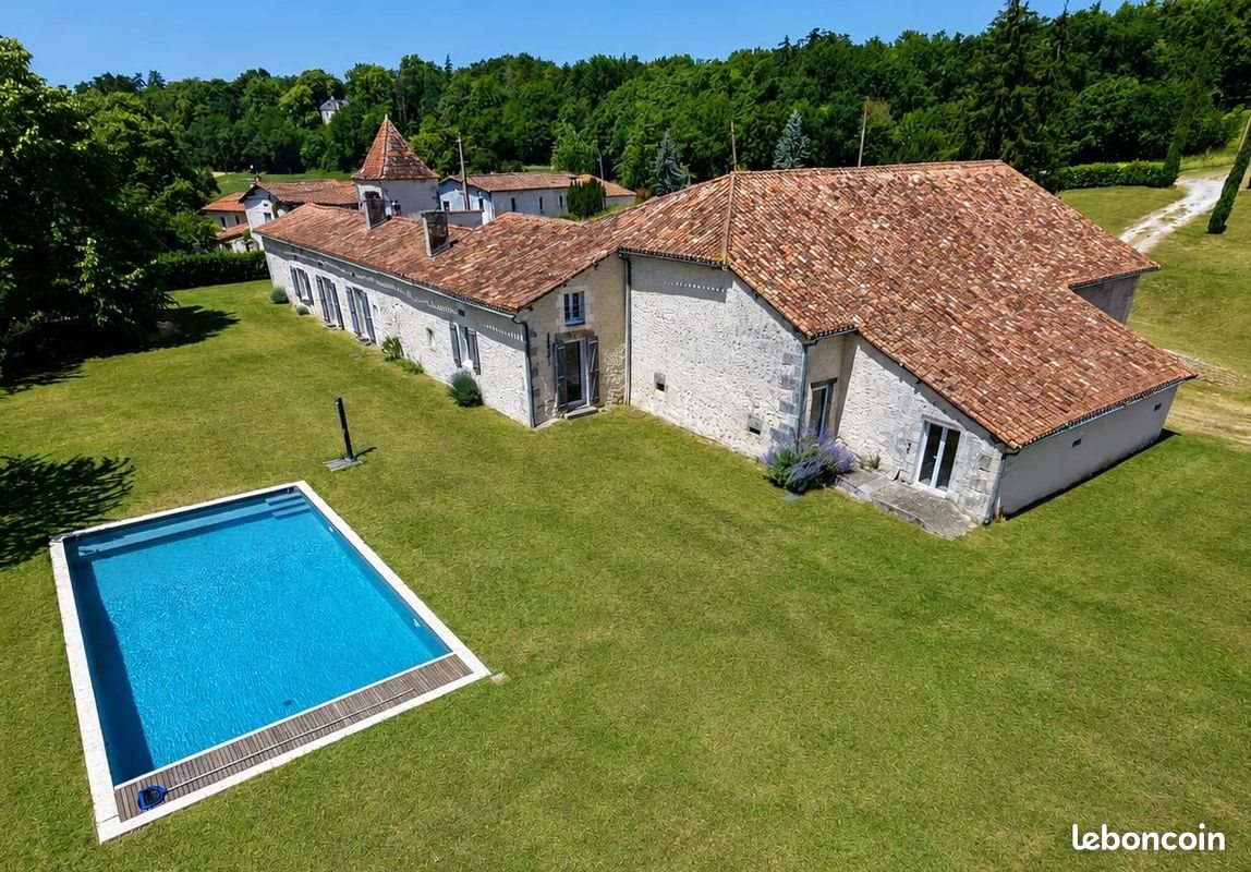 Maison à vendre, 147m², Verteillac