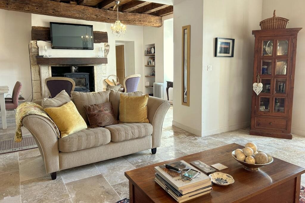 Maison à vendre, 160m², Aubeterre-sur-Dronne