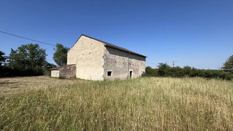 Maison à vendre, 140m², Lathus-Saint-Rémy