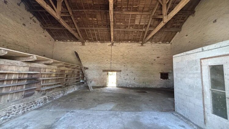 Maison à vendre, 140m², Lathus-Saint-Rémy