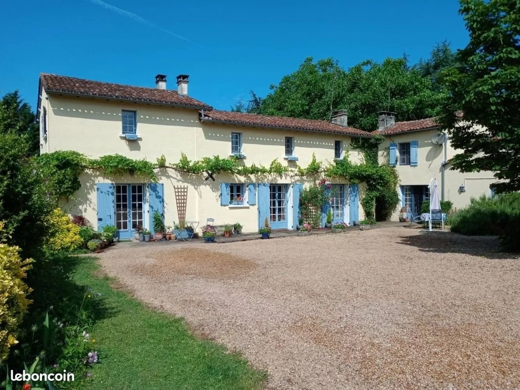 Maison à vendre, 280m², La Rochefoucauld