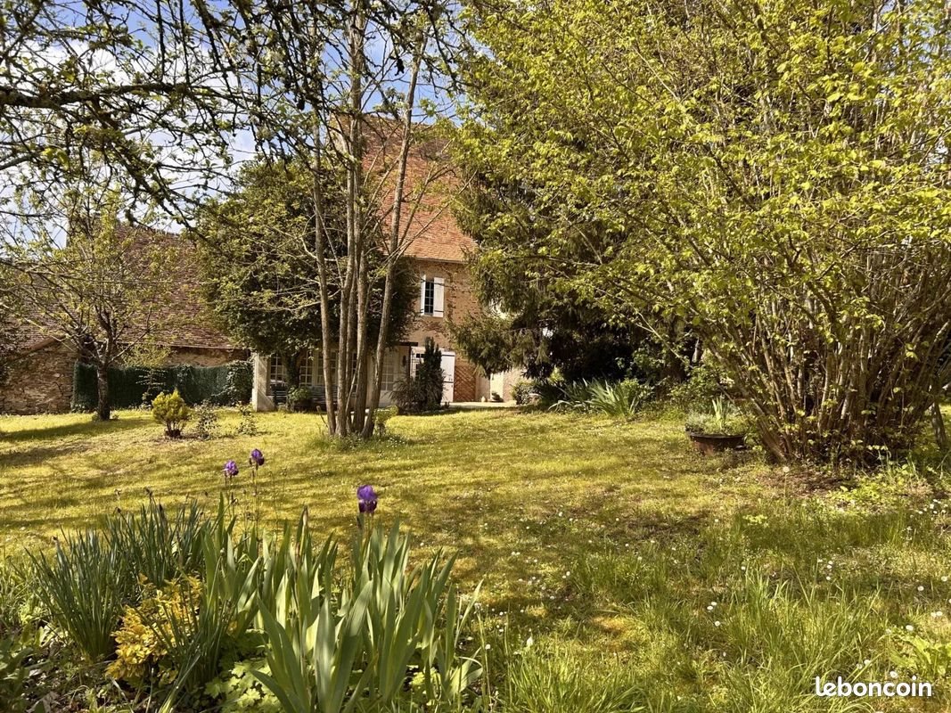 Maison à vendre, 160m², Saint-Benoît-du-Sault