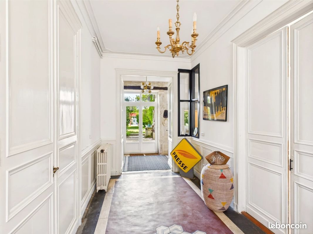Maison à vendre, 468m², Ruffec