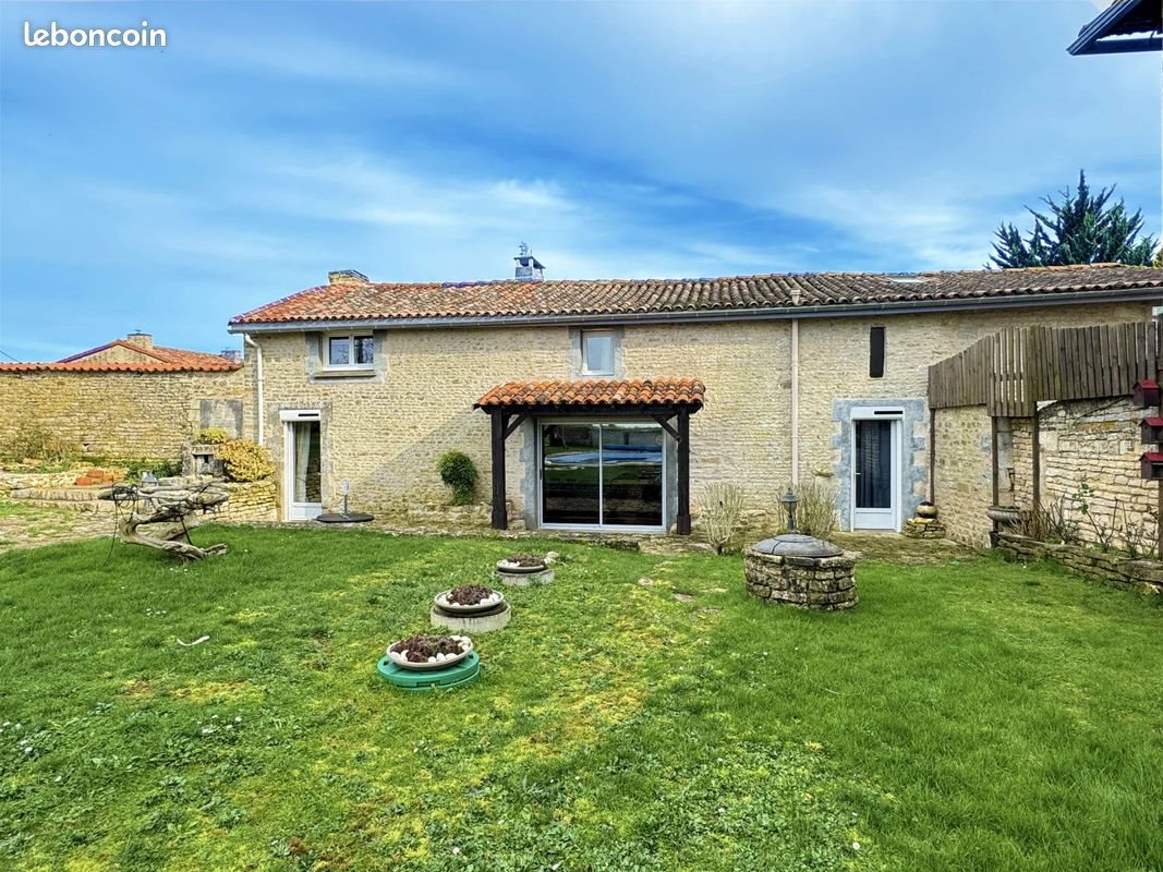 Maison à vendre, 159m², Villefagnan