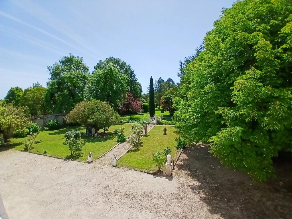 Maison à vendre, 275m², Matha