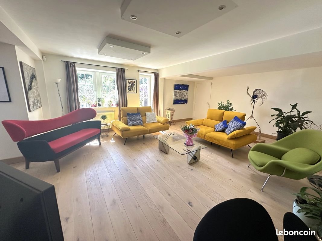 Maison à vendre, 350m², Sauveterre-de-Guyenne