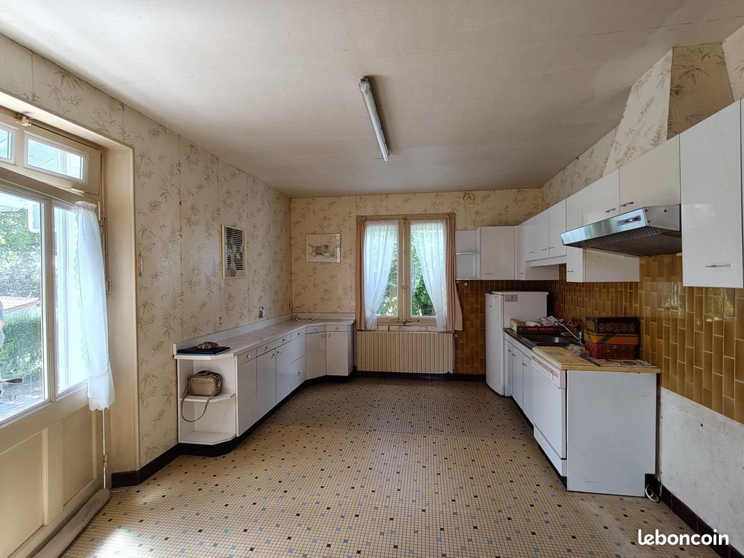 Maison à vendre, 105m², Piégut-Pluviers