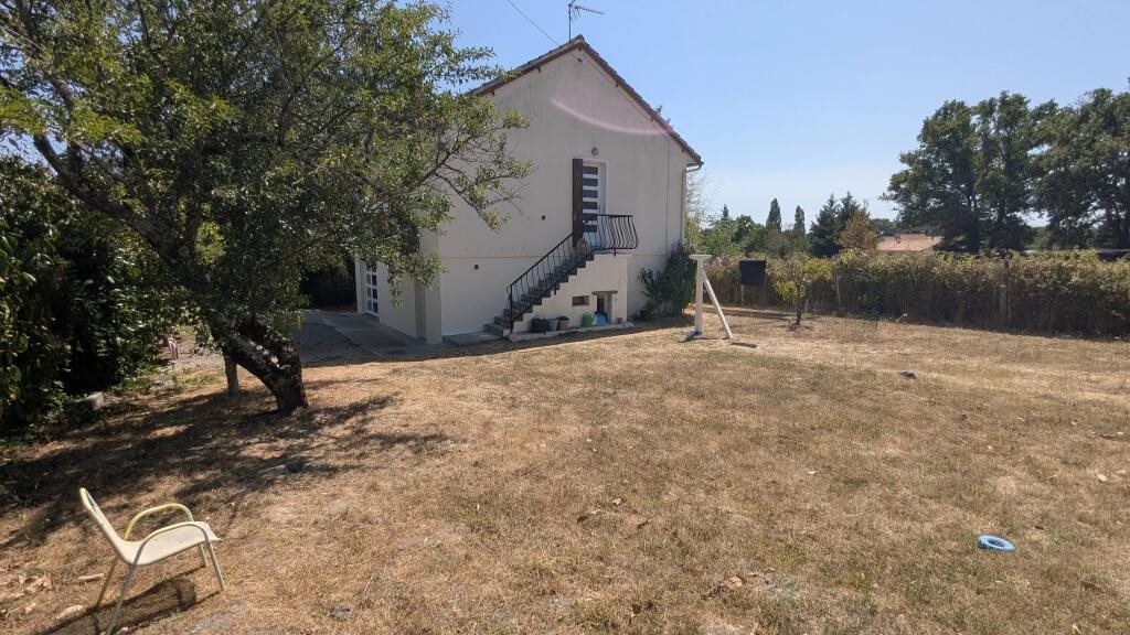Maison à vendre, 80m², Saint-Léomer