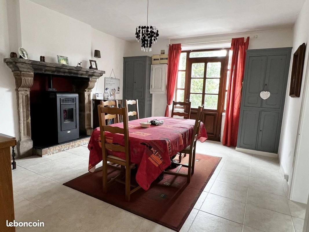 Maison à vendre, 124m², Saint-Léger-Magnazeix