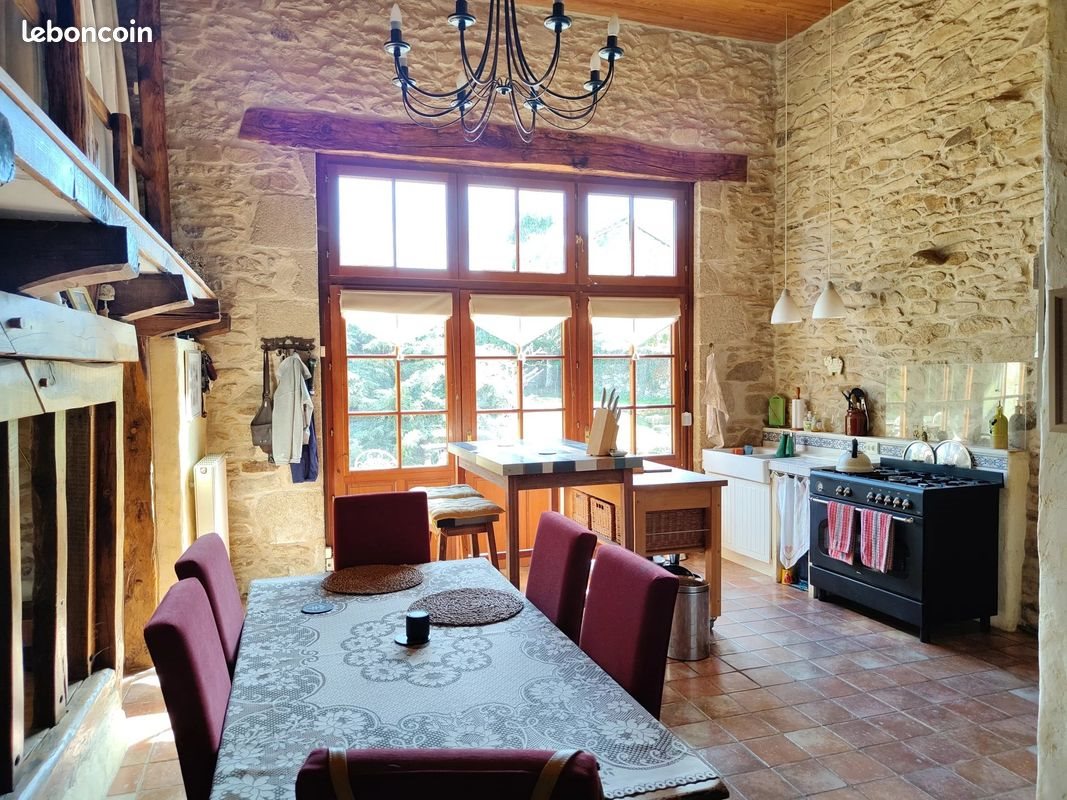Maison à vendre, 300m², Pensol