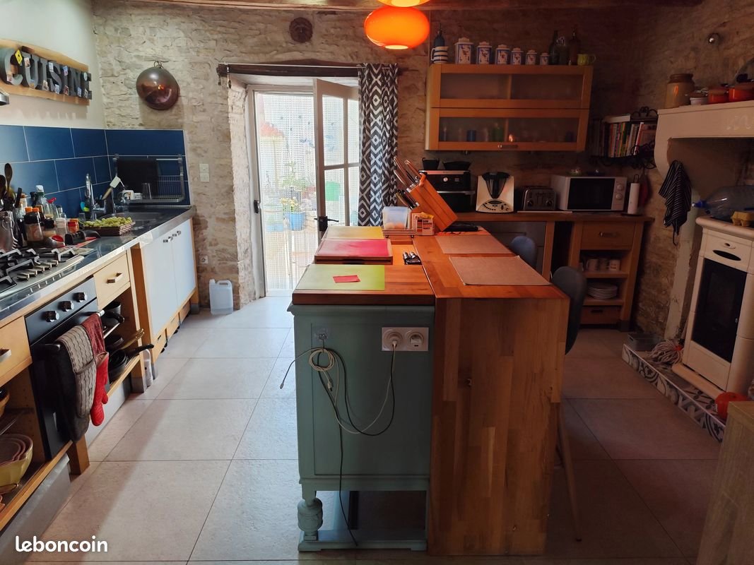 Maison à vendre, 182m², Brux