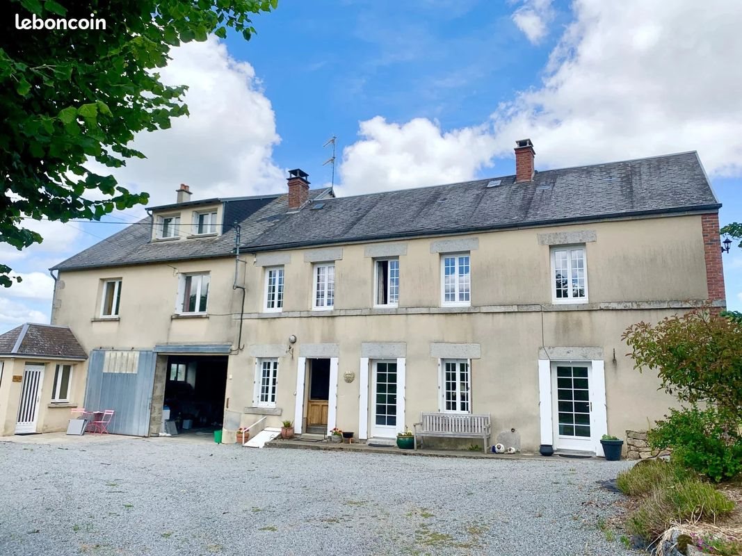 Maison à vendre, 260m², Saint-Yrieix-les-Bois