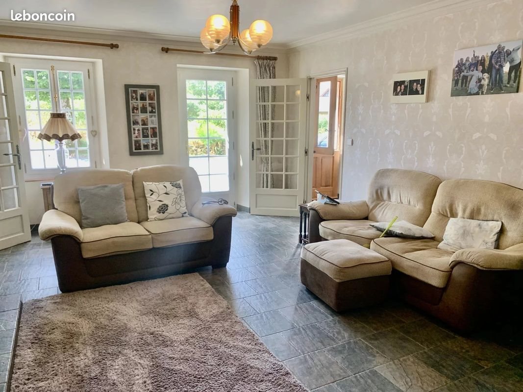 Maison à vendre, 260m², Saint-Yrieix-les-Bois