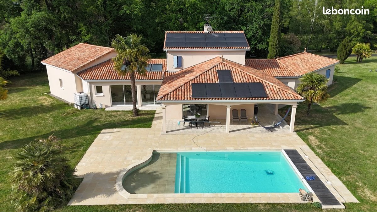 Maison à vendre, 210m², Brigueuil