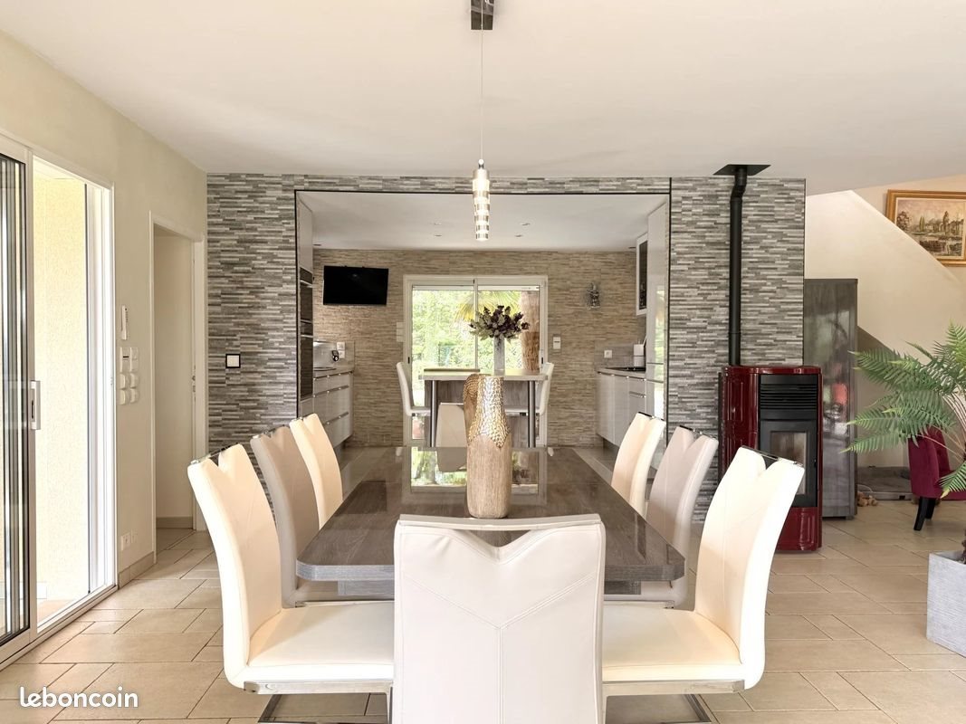 Maison à vendre, 210m², Brigueuil