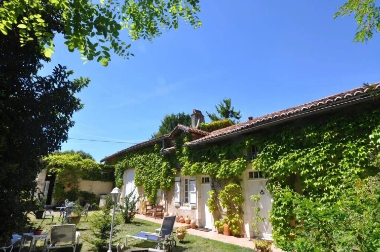 Maison à vendre, 150m², Aubeterre-sur-Dronne