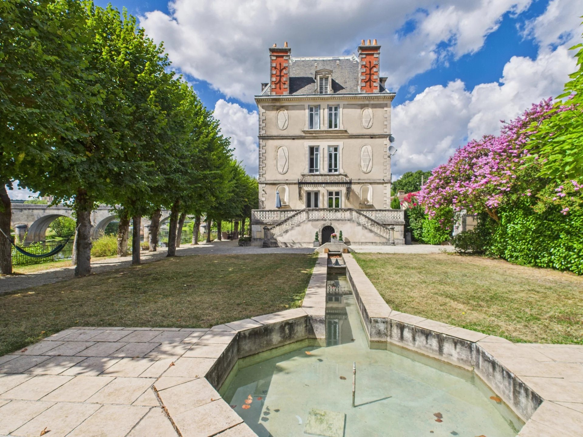 Maison à vendre, 263m², Saint-Astier