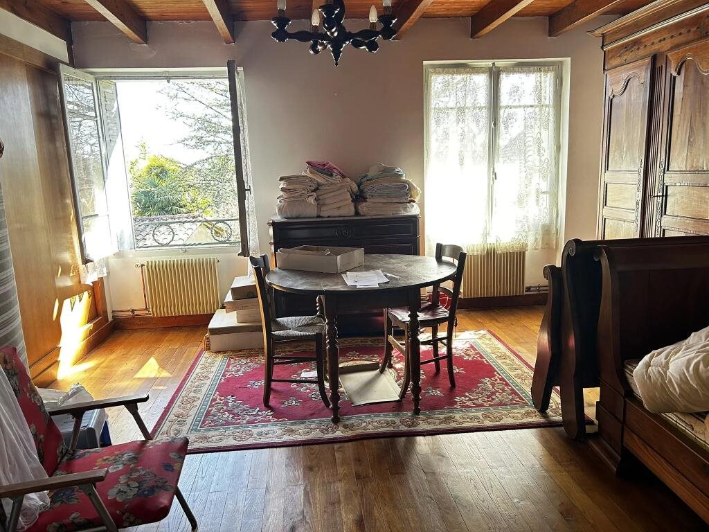 Maison à vendre, 205m², Châtignac