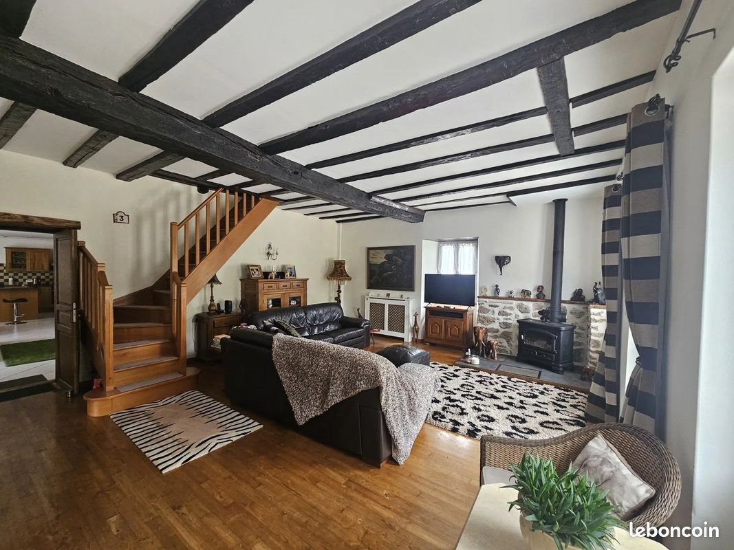 Maison à vendre, 190m², Busserolles