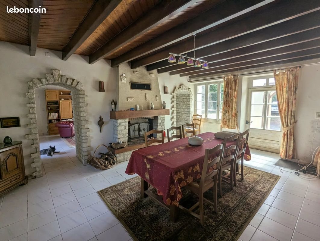 Maison à vendre, 137m², Bazoges-en-Pareds