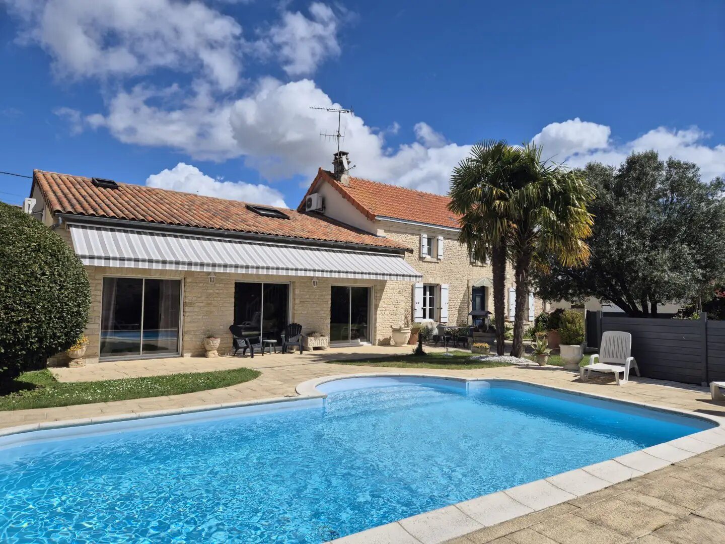 Maison à vendre, 232m², La Faye