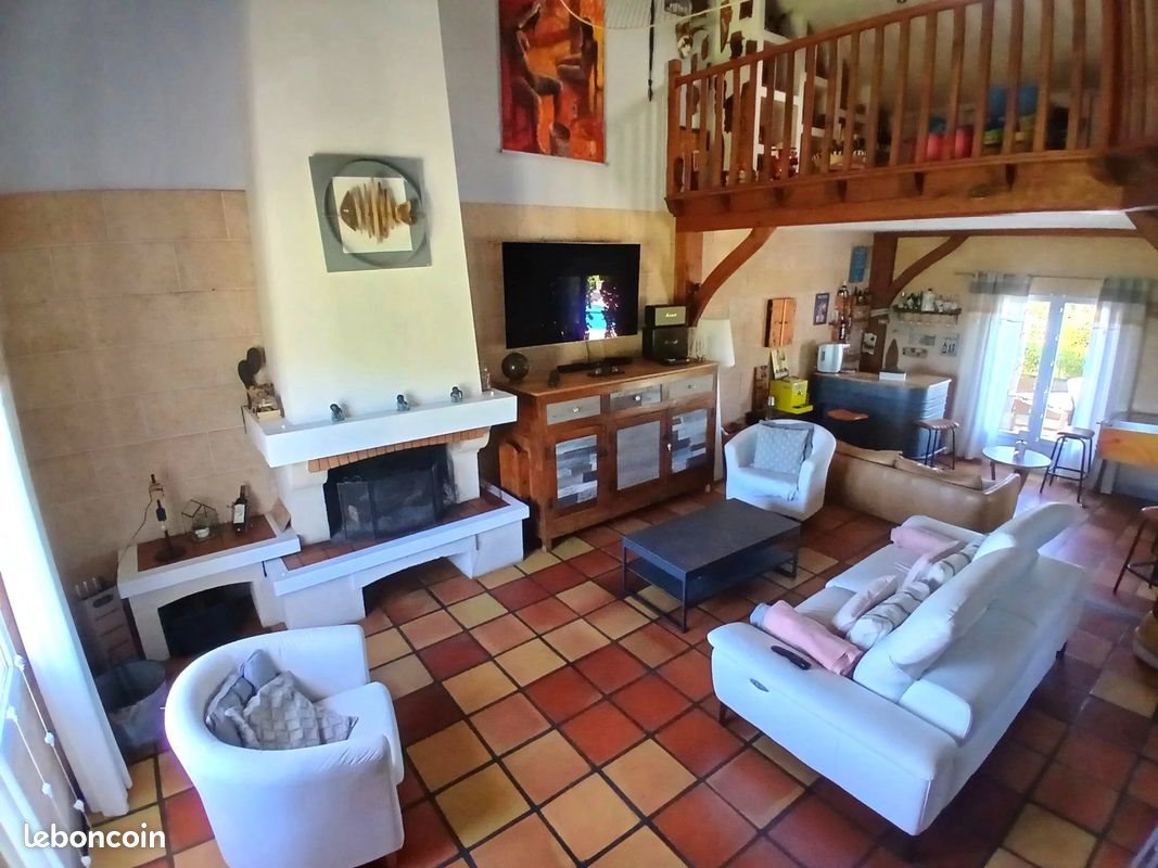 Maison à vendre, 175m², Montguyon