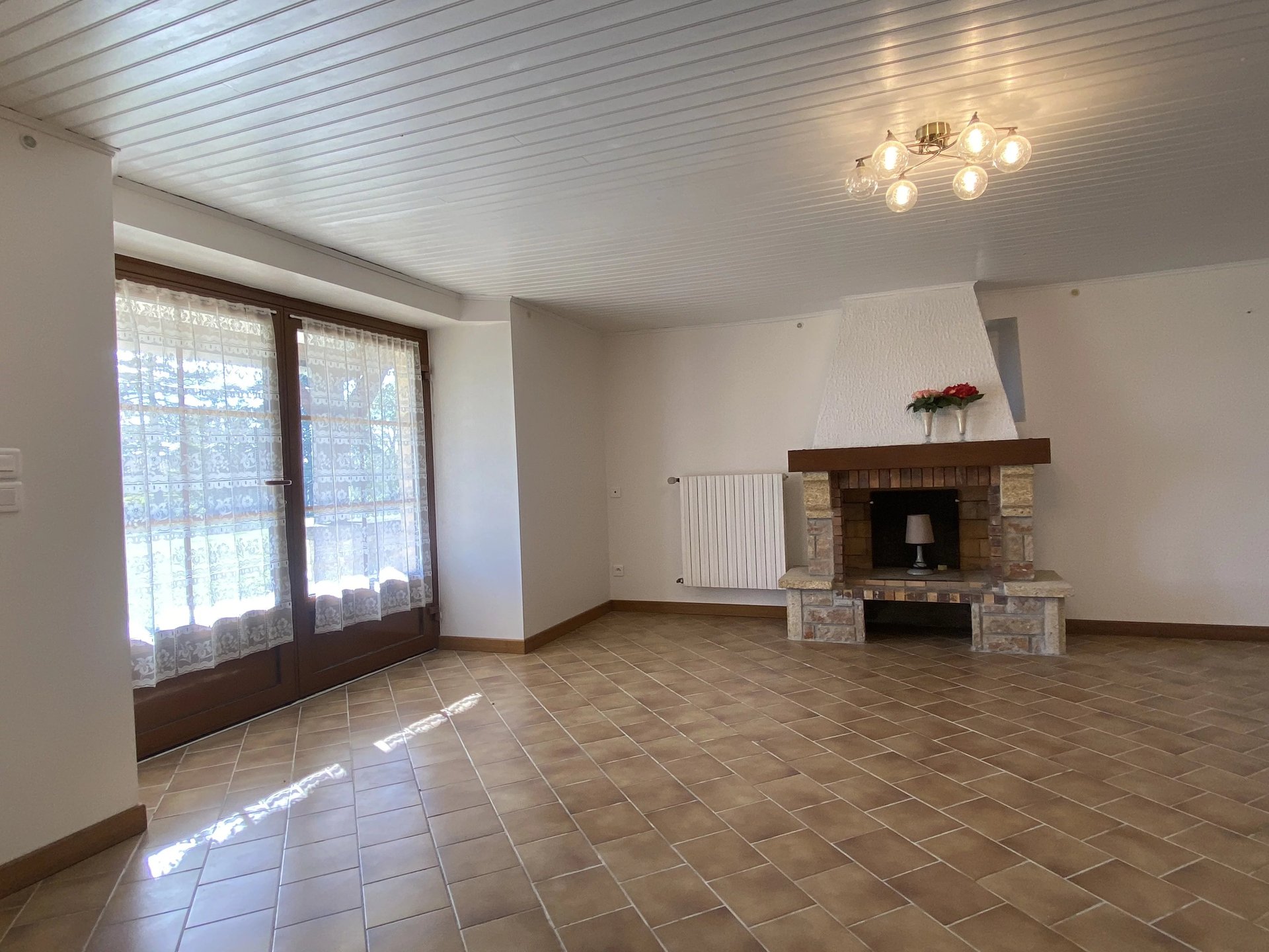 Maison à vendre, 90m², Montcuq-en-Quercy-Blanc