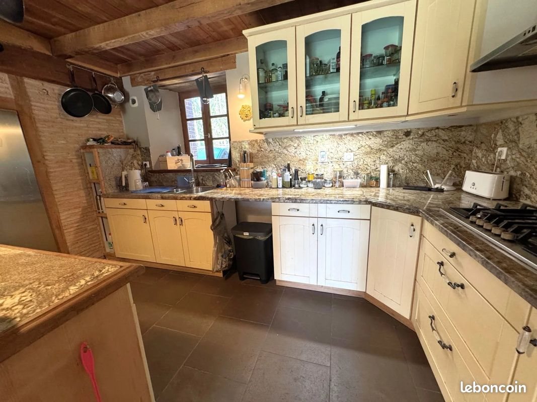 Maison à vendre, 140m², Saint-Laurent-de-Céris