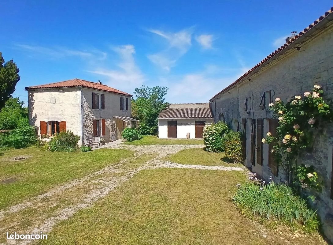 Maison à vendre, 168m², Matha