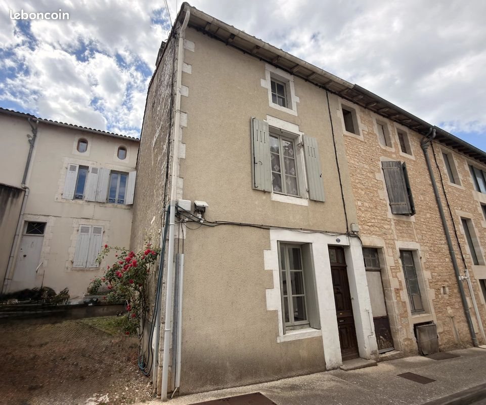 Maison à vendre, 105m², Ruffec