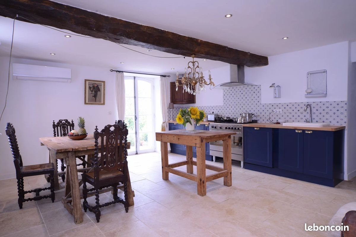 Maison à vendre, 240m², Verteillac