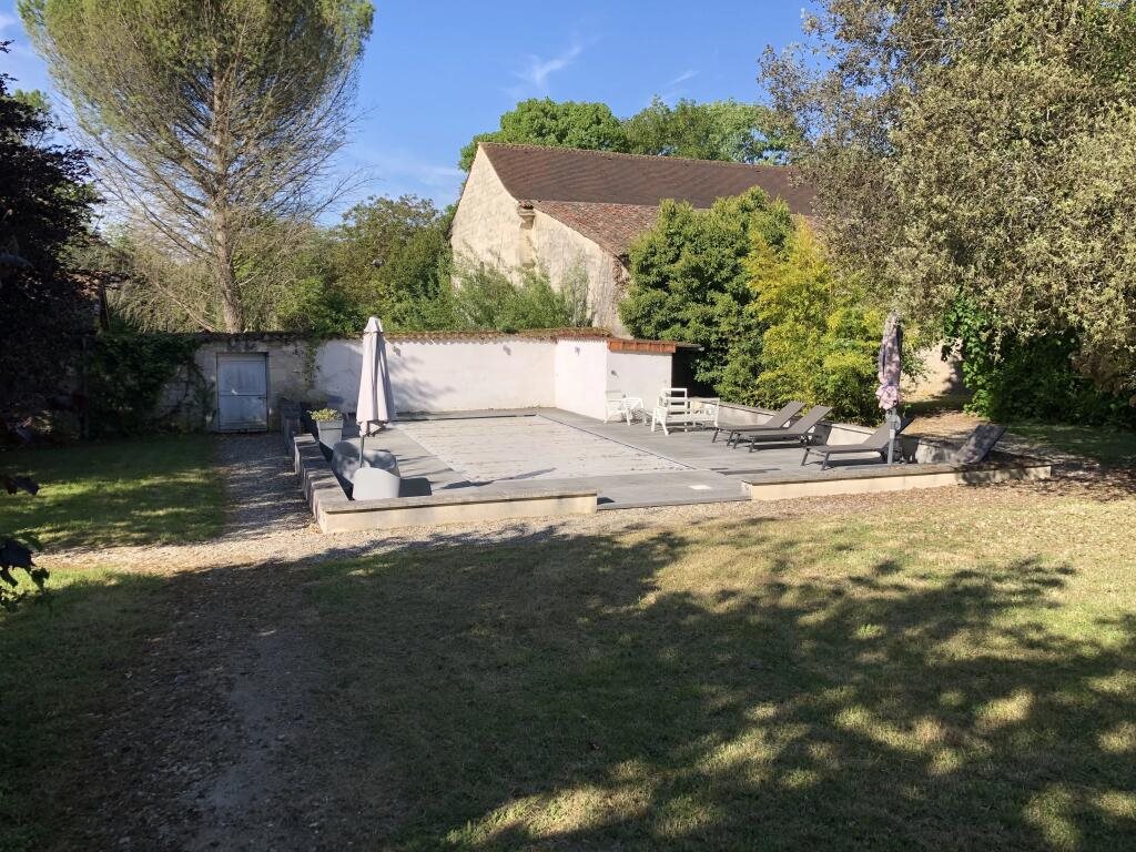 Maison à vendre, 4409m², Londigny