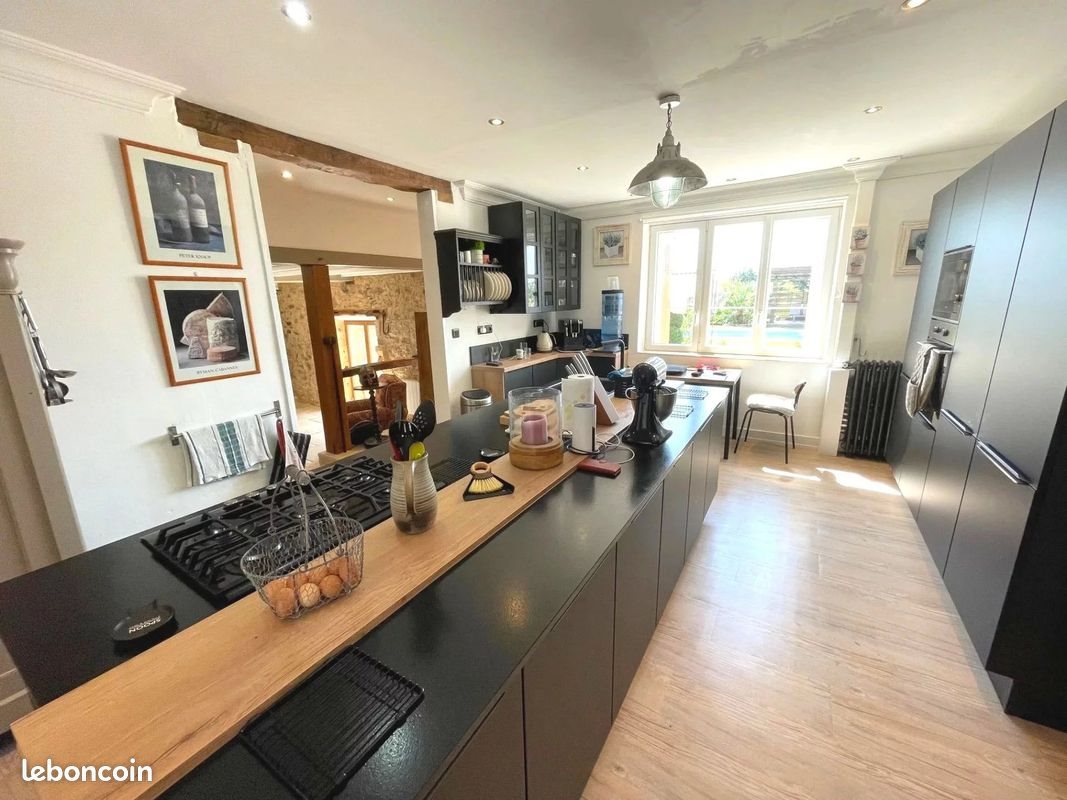 Maison à vendre, 200m², Hautefort