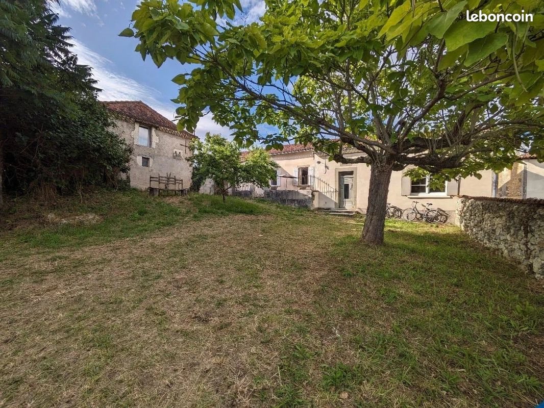 Maison à vendre, 133m², Aubeterre-sur-Dronne
