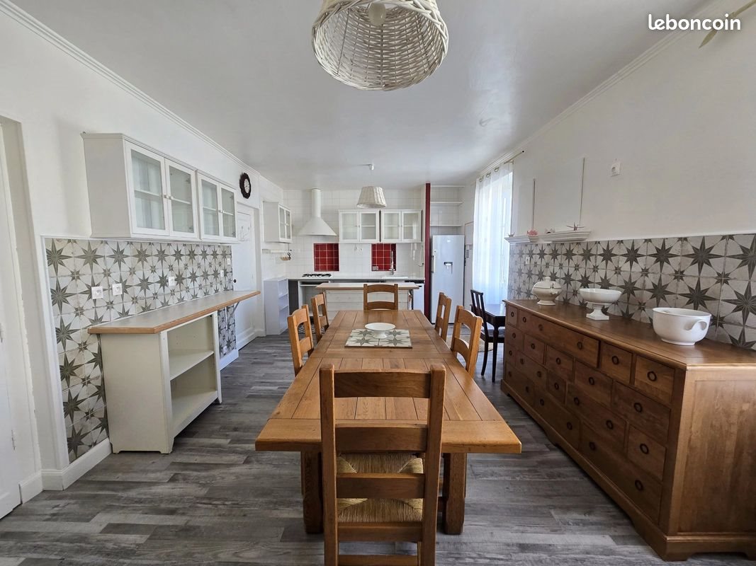 Maison à vendre, 150m², Pineuilh