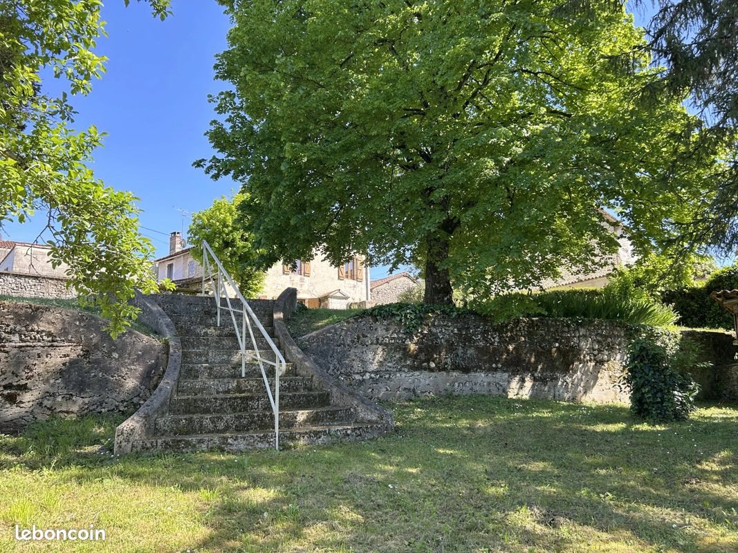 Maison à vendre, 174m², Saint-Paul-Lizonne