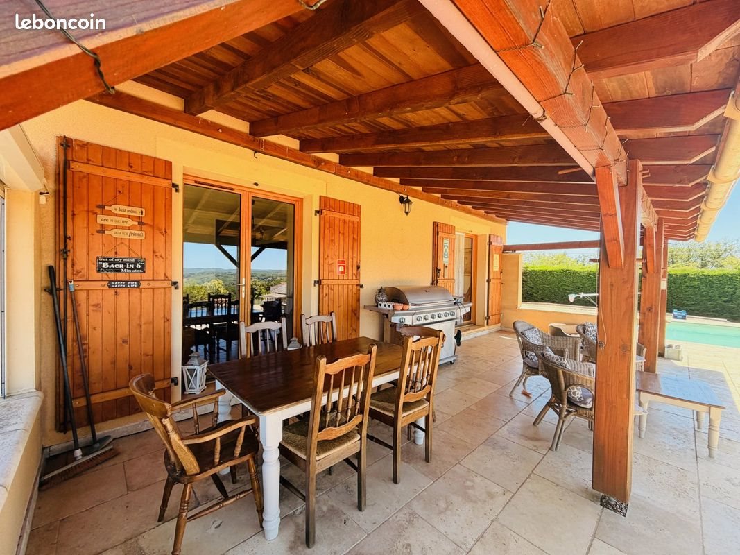Maison à vendre, 141m², Gourdon