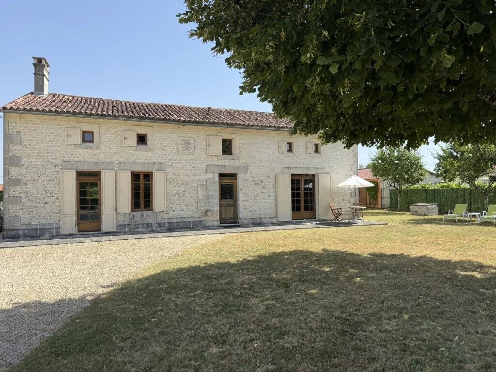 Maison à vendre, 202m², Germignac