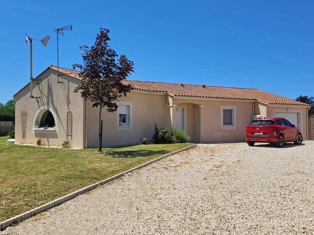 Maison à vendre, 103m², Courbillac