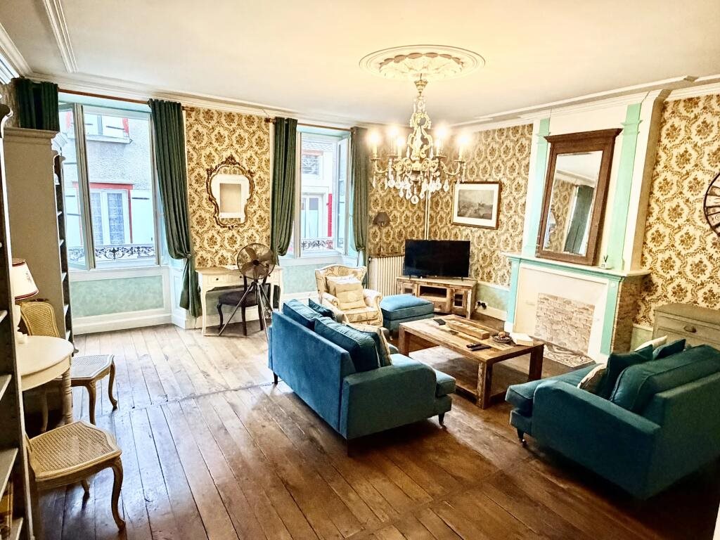 Maison à vendre, 188m², Bellac